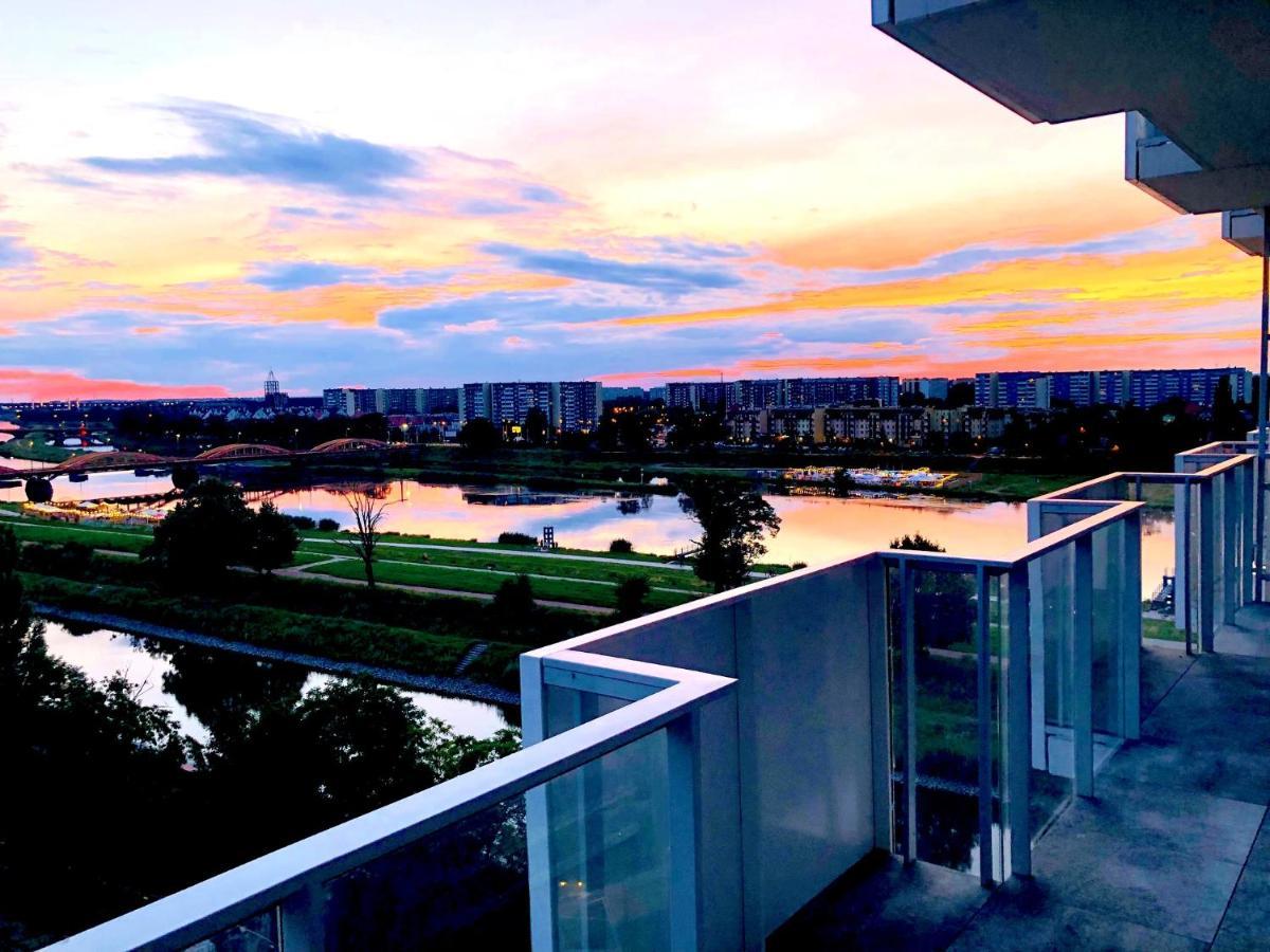 Apartament Z Tarasem I Widokiem Na Odre Breslávia Exterior foto