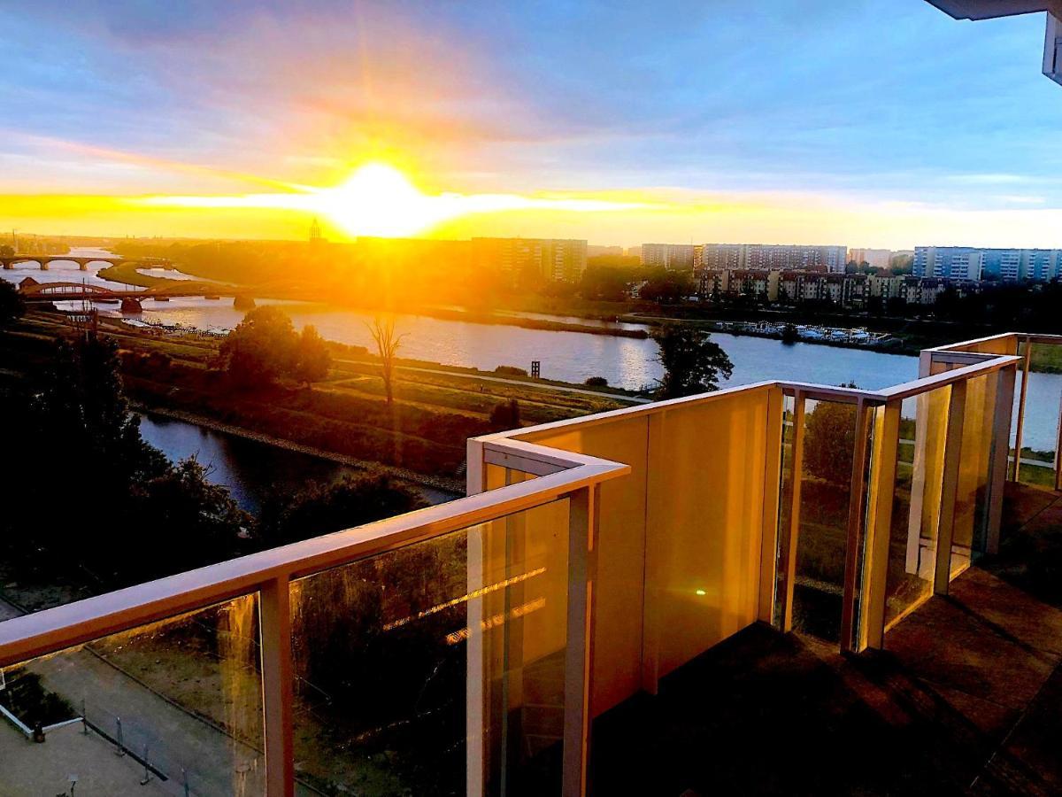 Apartament Z Tarasem I Widokiem Na Odre Breslávia Exterior foto